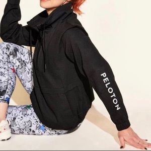 Peloton x Lululemon Pack Light Pullover Size 8